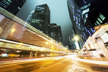 Hong Kong 'da gece trafiği