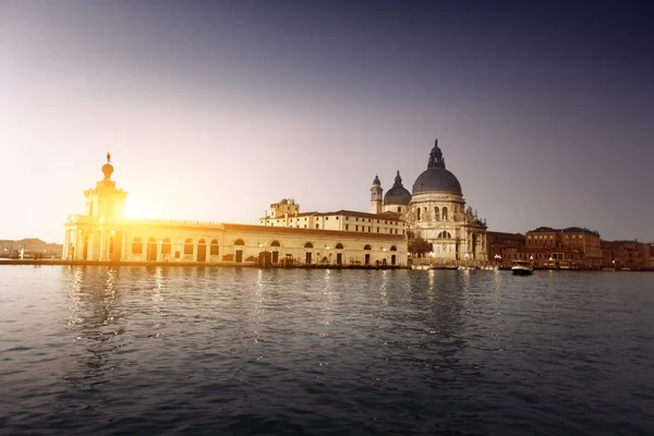 Grand Canal and Basilica Santa Maria della Salute, Venice, Italy — Stock Photo, Image