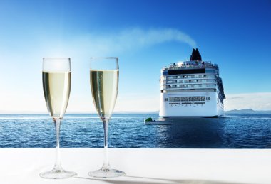 Champaign gözlük ve Eyfel Kulesi Paris
