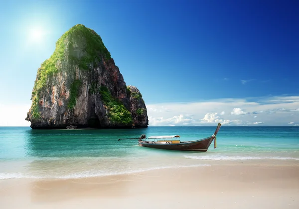 Playa en la provincia de Krabi, Tailandia — Foto de Stock