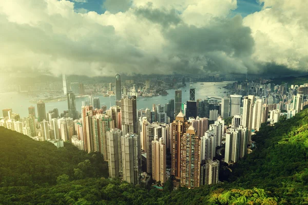 Гонконг от пика Виктория — стоковое фото