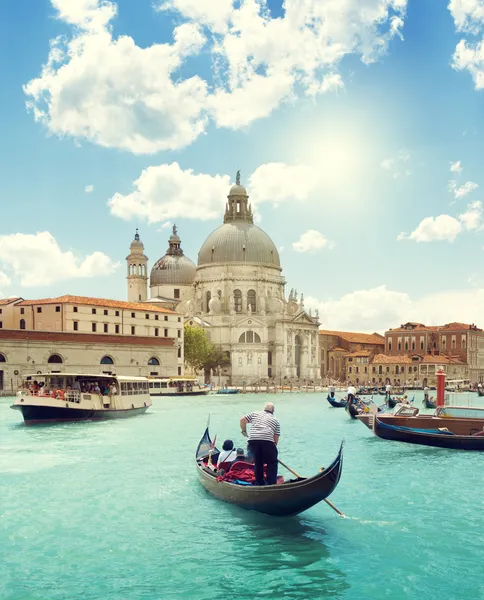 Kanał Grande i Bazylika Santa Maria della Salute, Wenecja, Włochy — Zdjęcie stockowe