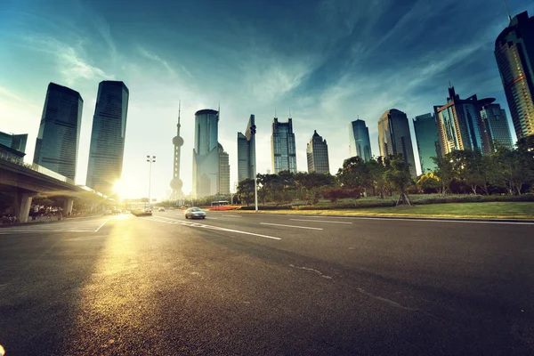 Carretera en shanghai lujiazui centro financiero — Foto de Stock