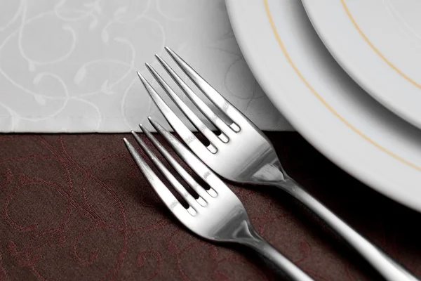 Elegant table setting with fork, knife and napkin — Stock Photo, Image