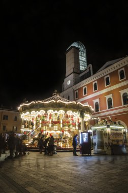 Terni eski moda carousel