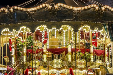 eski moda carousel