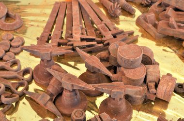 çikolata örs ve manometreler