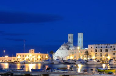 Molfetta liman gece