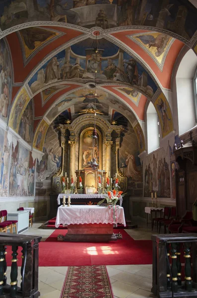 Szentendre katolska kyrka — Stockfoto