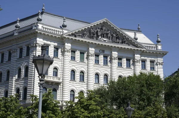 Palácio velho em Liberty Square Budapeste — Fotografia de Stock