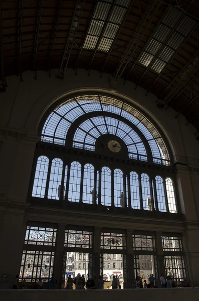 Ingang van keleti railway station in Boedapest — Stockfoto