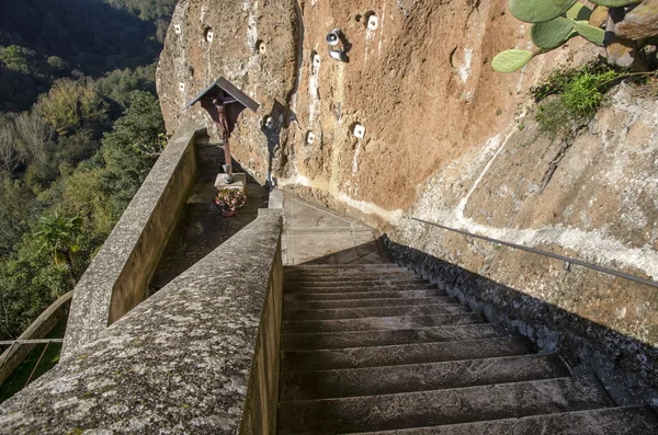 Escalier dans un sanctuaire — Photo