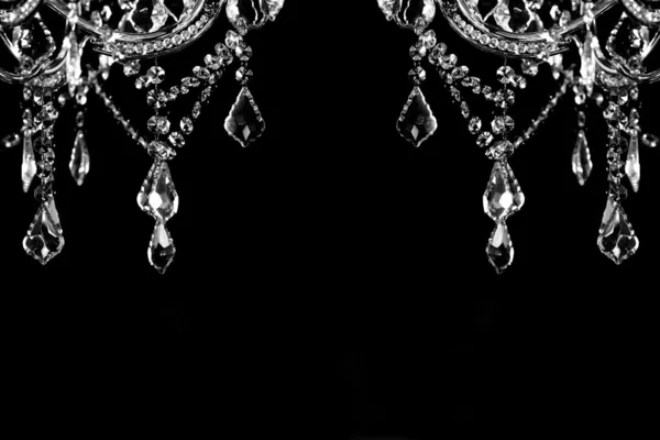 lüks crystal p.kodu lamba siyah arka plan üzerinde beyaz