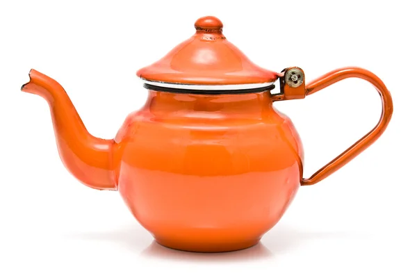 Старый красный чайник — стоковое фото