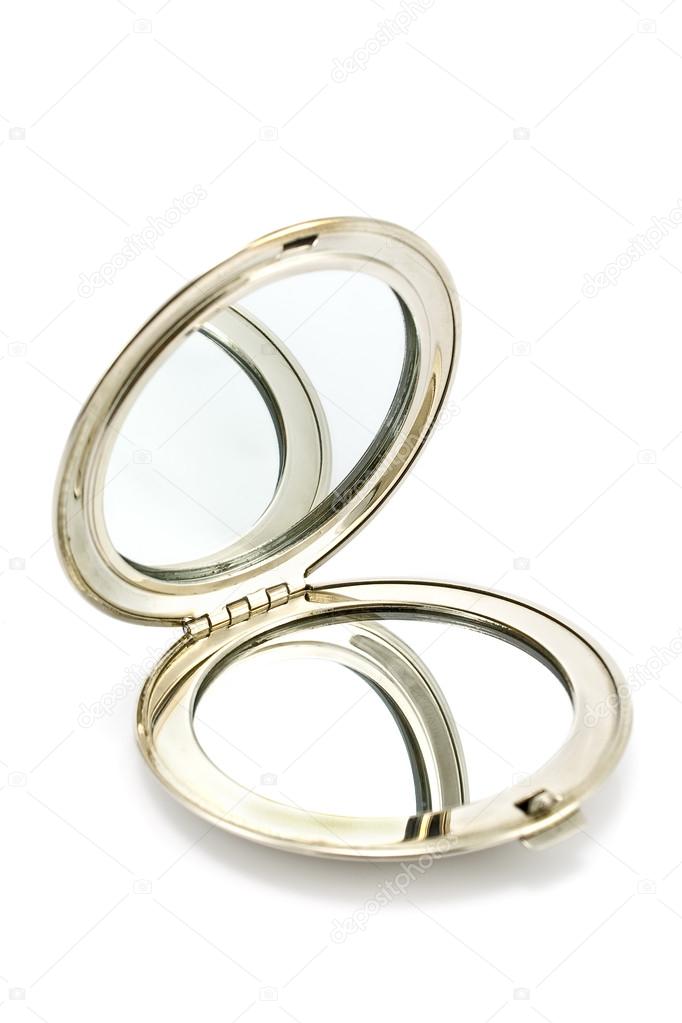 Round pocket makeup mirror