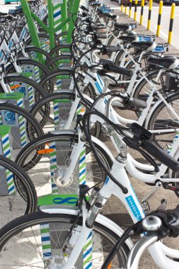 sokak bisiklet kiralama hizmeti