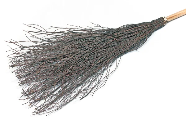 Wicked broom - witch's bezemsteel geïsoleerd op wit — Stockfoto