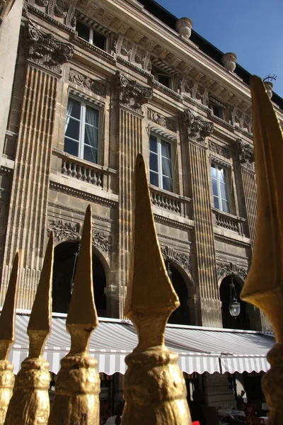 Geländer des Palais Royal — Stockfoto