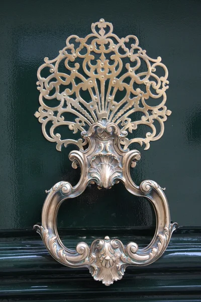 Ancient door knocker — Stock Photo, Image