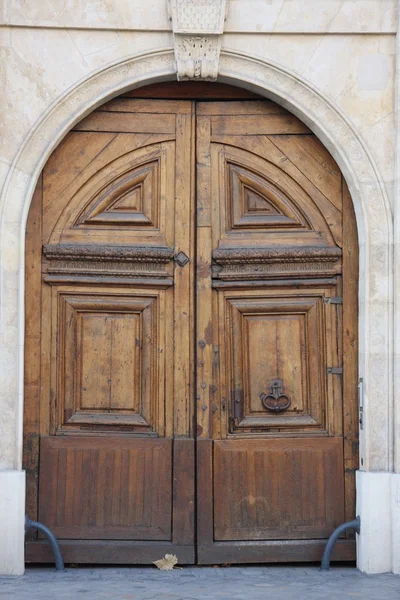 Drzwi w Paryżu — Zdjęcie stockowe