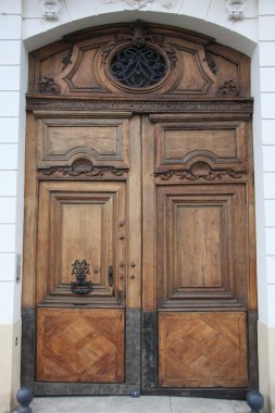 kapı Paris