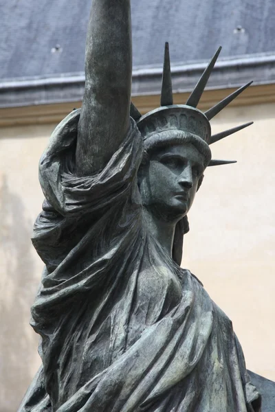 Staty in Paris — Stock Photo, Image