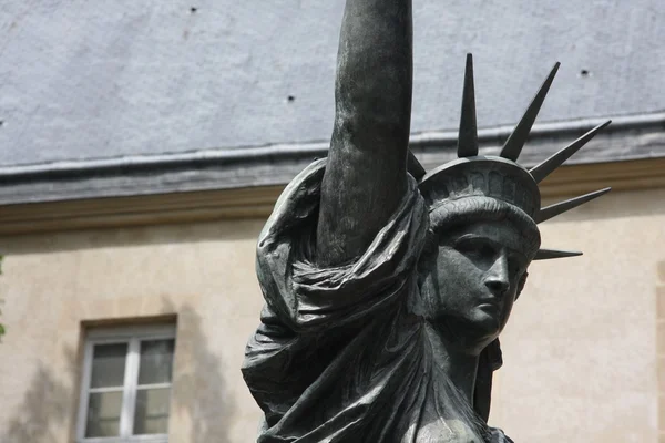 Staty in Paris — Stock Photo, Image