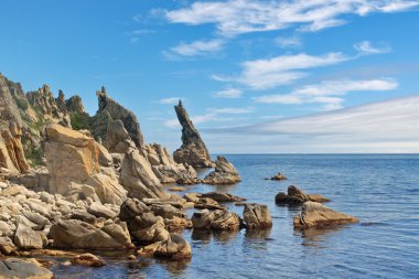 güneşli bir günde Cape laplace kayalar