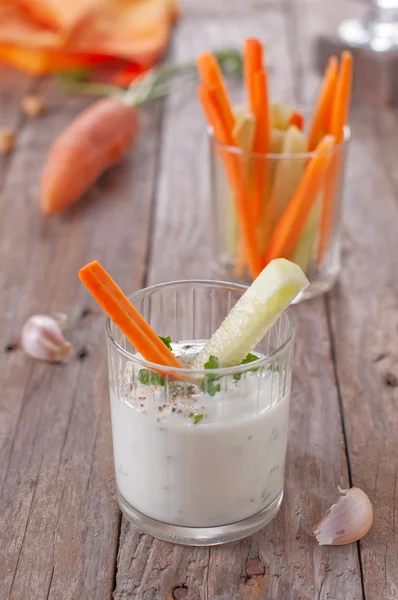 Snack-, zöldség- és joghurt — Stock Fotó