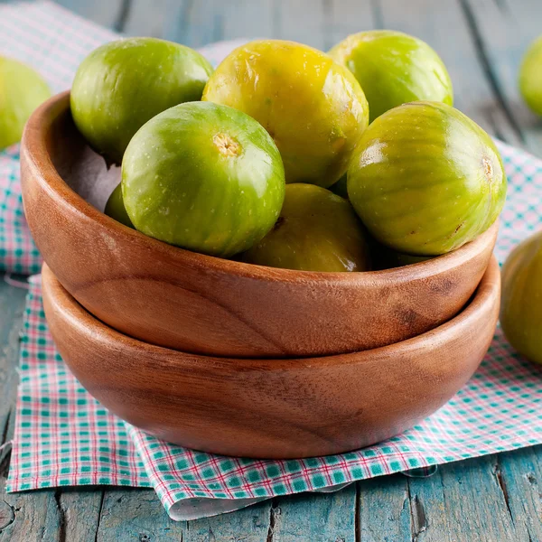 Green sweet fig — Stock Photo, Image