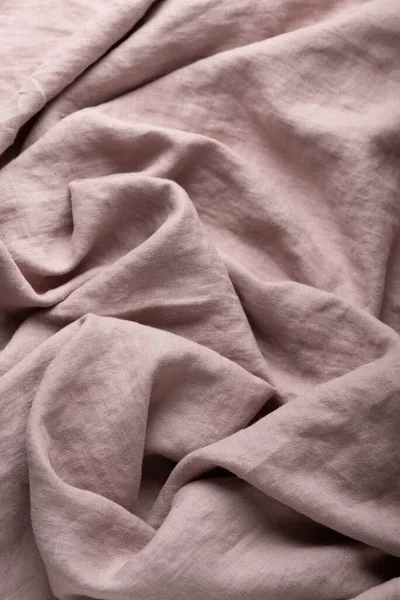 Leylak renginde taş yıkanmış keten kumaş, dikiş konsepti, seçici odak resmi