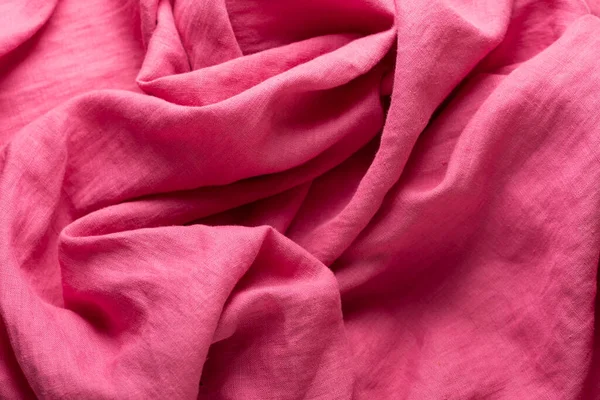 Pembe taşlanmış keten kumaş, dikiş konsepti, seçici odak resmi