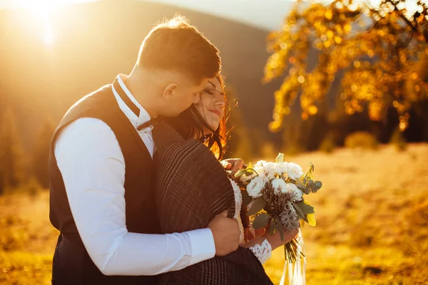 Belo Casamento Pôr Sol Noiva Noivo Pôr Sol — Fotografia de Stock