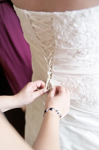 Dressing up the Bride — Stock Photo, Image