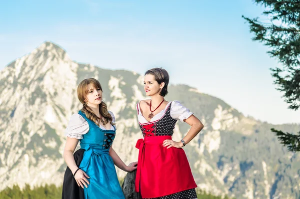 Mountain Range and Young Woman — Stock Photo, Image