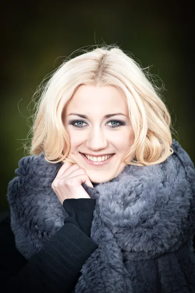 Young Blonde Smiling — Stock Photo, Image