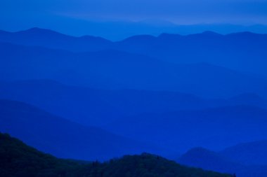 Blue ridge Dağları alacakaranlıkta