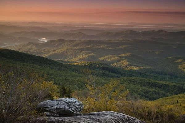 Blue Ridge вранці — стокове фото