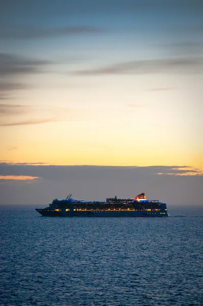 Cruise ship — Stock Photo, Image