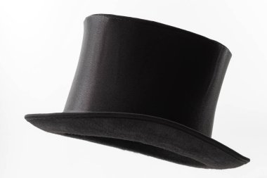 Vintage erkek modası ve sihirbazlık kavramsal fikir Viktorya dönemi siyah silindir şapkası ve beyaz arka planda izole edilmiş hayalet manken tekniğiyle kırpma yolu.