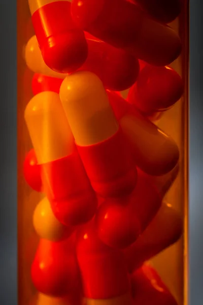 Gyógyszertár Gyógyszer Koncepció Makró Closeup Egy Vényköteles Tabletták Palack Tele — Stock Fotó