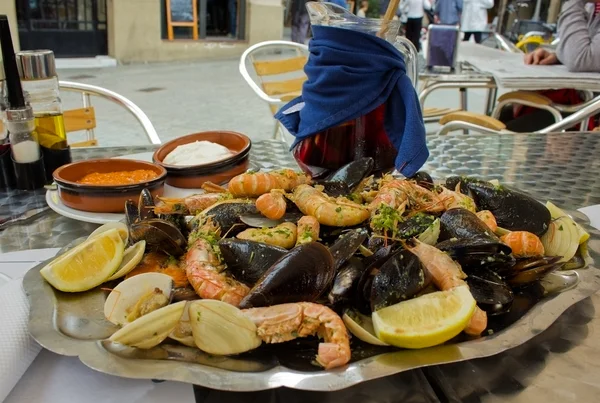 Frutos do mar grelhados - parrillada de marisco — Fotografia de Stock