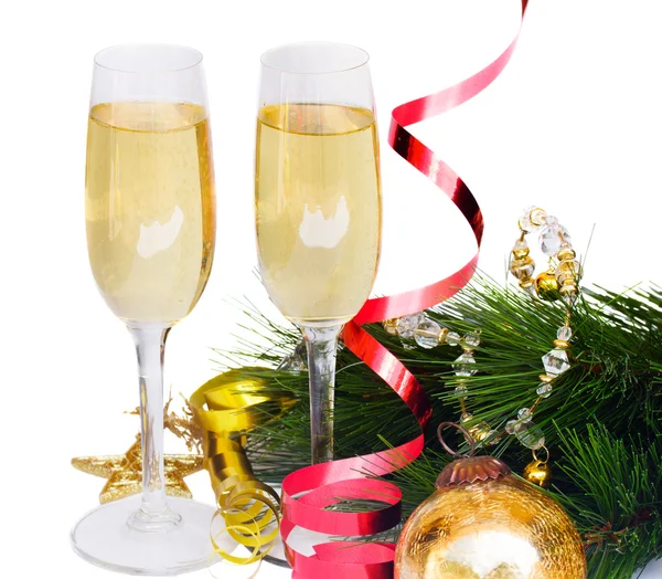 Два бокала новогоднего шампанского — стоковое фото