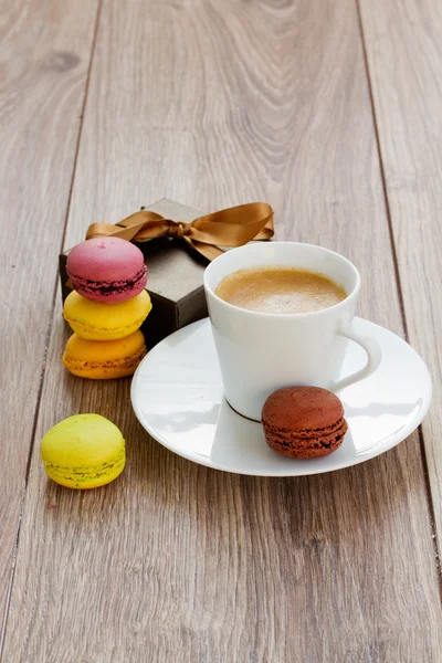 Café aux macarons — Photo