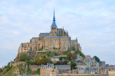 Mont Saint Michel Manastırı,