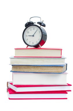 çalar saat tarih kitaplarının şaşırıp kalmış.