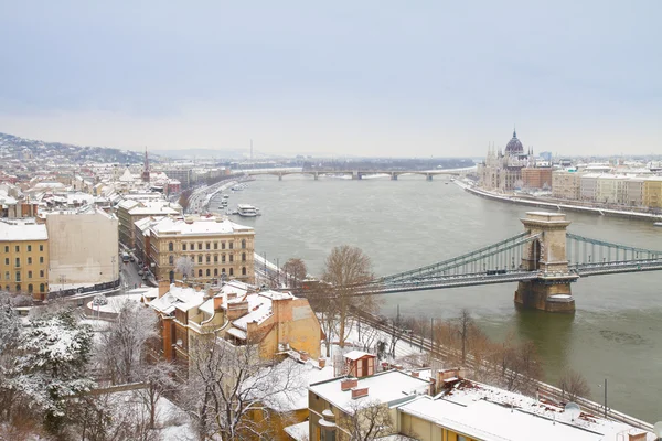 Горизонт Будапешта, Венгрия — стоковое фото
