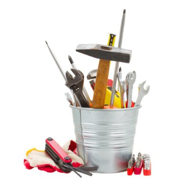 araçlar metal kapta