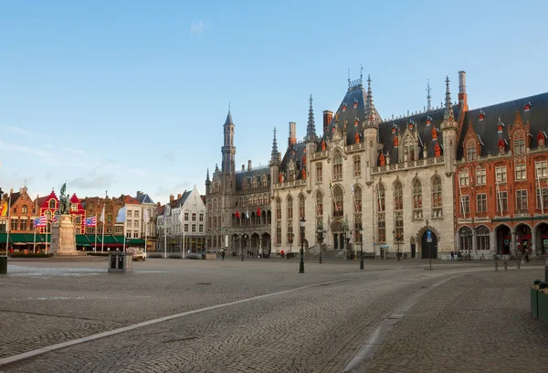 Market Square with city hall, Bruges — Stock Photo, Image