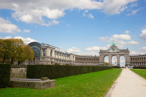 Brüksel'deki cinquantennaire Parkı